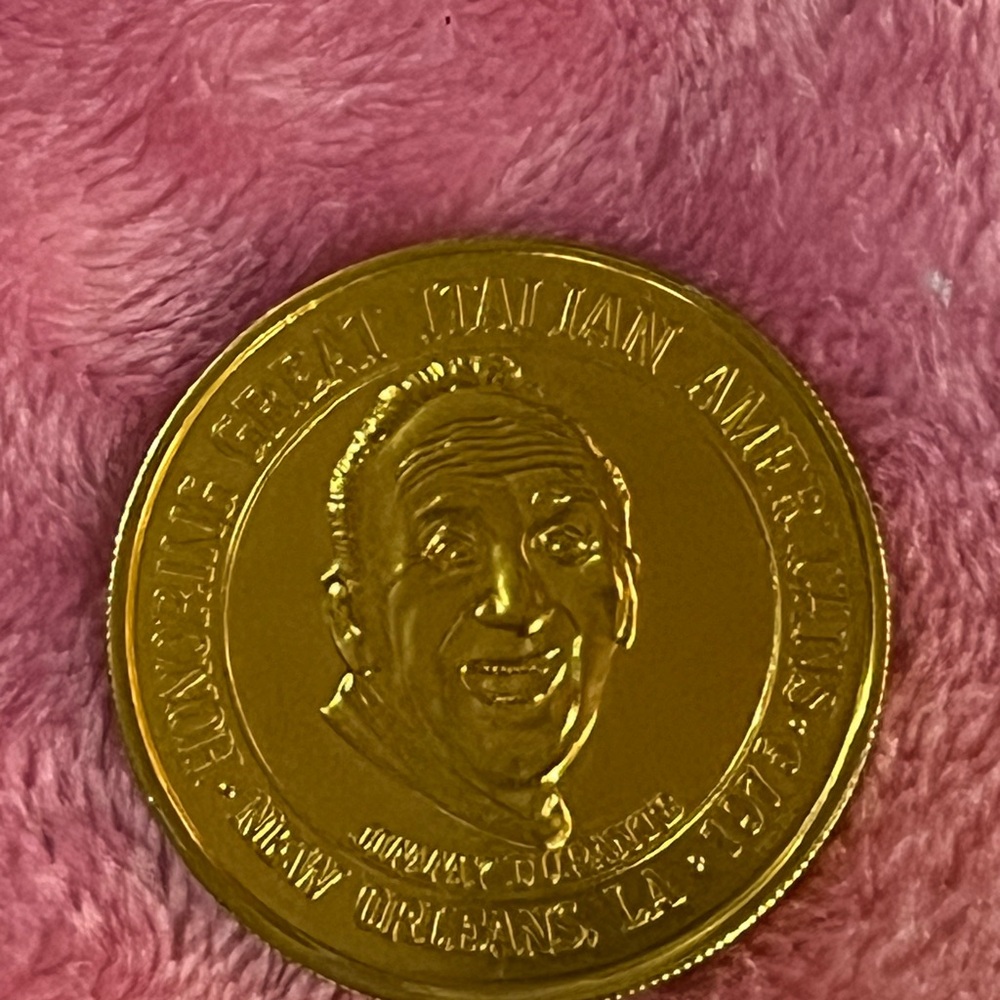 VINTAGE 1975 ITALIAN AMERICAN MARCHING CLUB JIMMY DURANTE COLLECTIBLE DOUBLOON